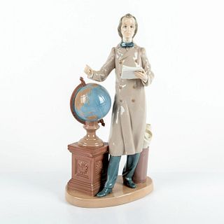 The Professor 1005208 - Lladro Porcelain Figurine