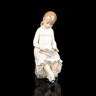 Nao By Lladro Porcelain Figurine, School Girl 117