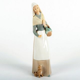 Shepherdess w/Dog 1001034 - Lladro Porcelain Figurine