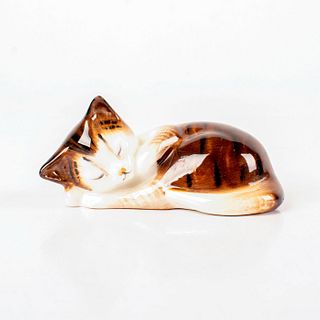 Sleeping Kitten HN2581 - Royal Doulton Figurine