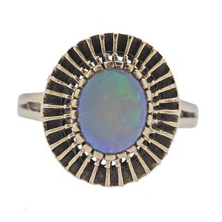 Vintage 14K Gold Opal Ring
