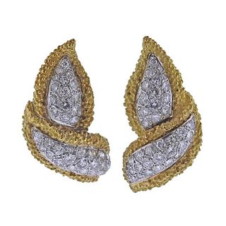 18K Gold Diamond Leaf Motif Earrings