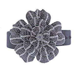 18k Gold Diamond Flower Pendant Bracelet