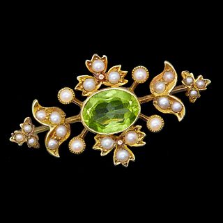 NO RESERVE, ANTIQUE PERIDOT AND PEARL BROOCH
