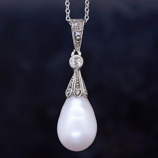 NO RESERVE, PEARL AND DIAMOND DROP PENDANT NECKLACE