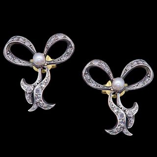 NO RESERVE, PAIR OF PEARL AND DIAMOND BOW EARRINGS
