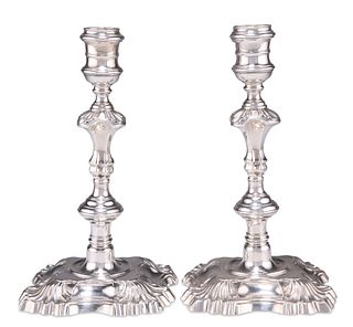 A PAIR OF GEORGE II CAST SILVER CANDLESTICKS, by Thomas Gilpin, London 1747