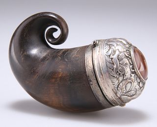 A 19TH CENTURY SCOTTISH SILVER-MOUNTED HORN SNUFF MULL, unmarked, the domed
