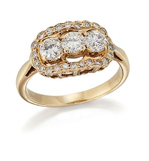 A DIAMOND RING, three round brilliant-cut diamonds in claw settings within 