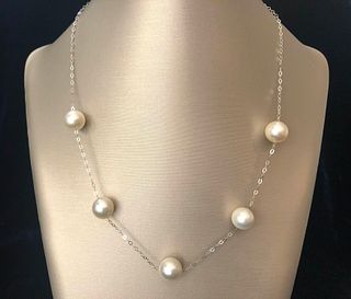 Fine 10.5mm White Akoya Pearl Tin Cup Necklace