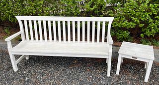 Weatherend White Yacht Finish Slatted Settee and Side Table
