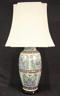 ANTIQUE CHINESE FAMILLE ROSE PORCELAIN VASE LAMP