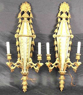 PAIR OF ANTIQUE ITALIAN CARVED GILT WALL SCONCES