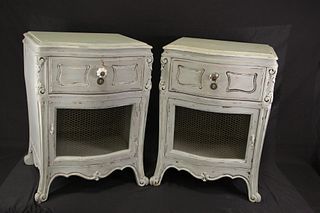 PAIR OF COUNTRY FRENCH PAINTED BEDSIDE CABINETS