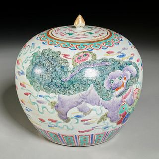 Chinese famille rose porcelain melon jar