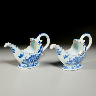 Pair Qianlong porcelain sauce boats, ex Christie's