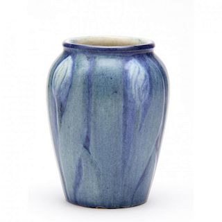 Newcomb College Pottery Cabinet Vase 