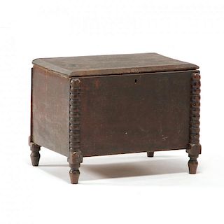 Southern Miniature Blanket Chest 