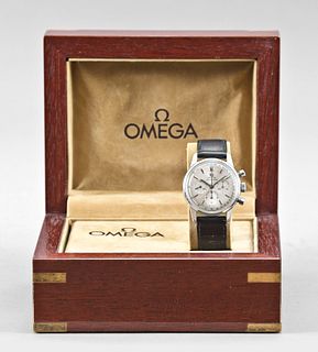 An Omega Seamaster 105.004 wrist chronograph with box