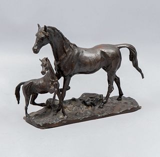 ANÓNIMO. 2 caballos. Sin firma. Escultura en bronce vaciado. 20 x 23 x 8 cm.