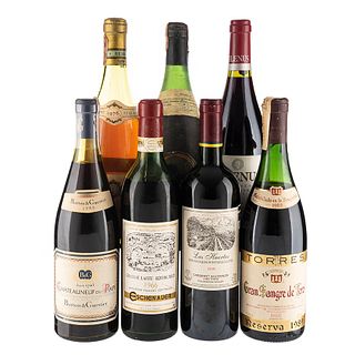 Lote de Vinos Tintos y Blancos de Francia y España. Château Lafite - Rothschild. En presentaciones de 750 ml. Total de piezas: 7.