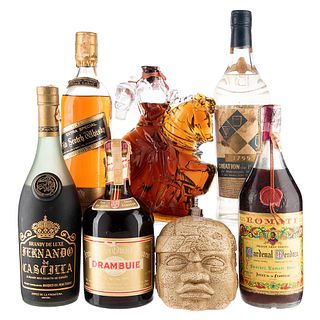 Lote de Brandy, Tequila, Whisky y Licor.Cardenal de Mendoza. en presentaciones de 500 ml. y 750 ml. Total de piezas: 7.