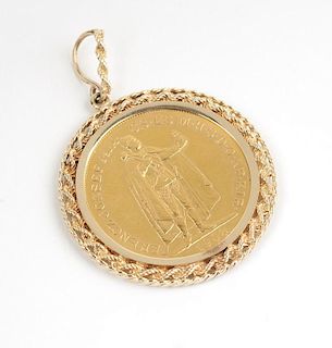 A 100 Korona gold coin pendant