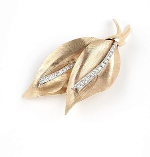 A gold foliate brooch, Tiffany & Co.