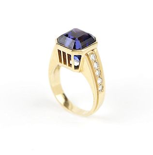 A tanzanite and gold ring, Silverhorn