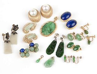 A group of hard stone, jade and gold jewelry