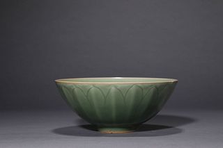 A Celadon Glaze Lotus-Petal Bowl