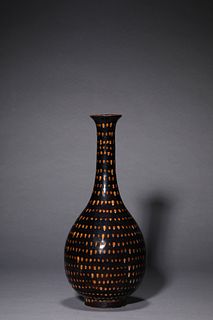 A Jizhou Kiln Pear-Shape Vase