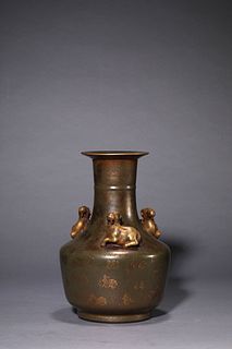 A Gilt Tea-Dust Glaze Three-Ram Vase