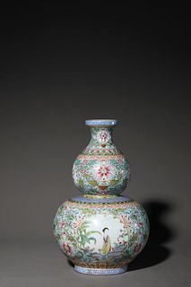 A Famille Rose Figure Double-Gourd Shape Vase