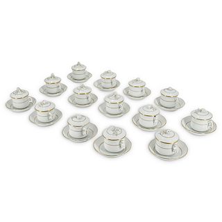 (30Pc) Herend Porcelain "Pot De Creme" Lidded Tea Cup Set