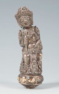 Kriss hilt; Myanmar, Burma, XVIII - XIX centuries. 
In chiseled silver.