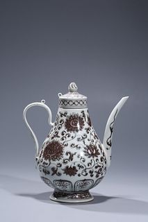 Ming Hongwu: A underglaze-red Porcelain Pot