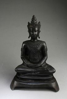Antique Bronze Bodhisattva Statue