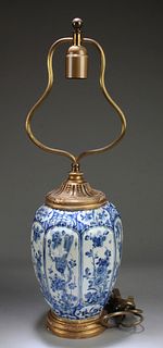 Chinese Blue and White Vase Lamp