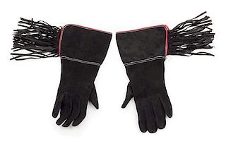 A Pair of Black Leather Gloves , Size 7.