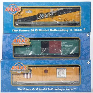 Atlas O Gauge. Box Cars. GN, UP, Wisconsin & Southern