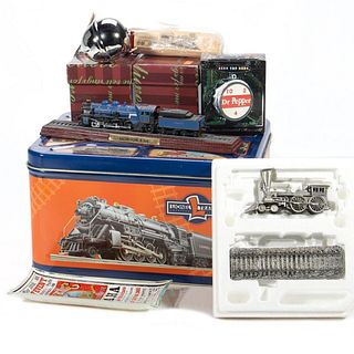 Railroad Theme Christmas Ornaments, souvenir and display items