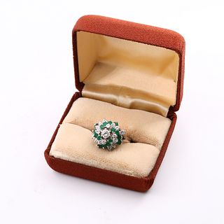 Emerald & Diamonds 14k gold Ring