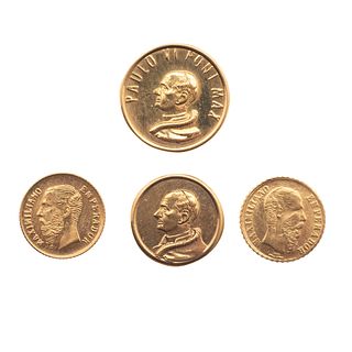 Cuatro monedas en oro amarilllo de 21k. 2 de Paulo VI y dos Maximilianos. Peso: 3.6 g.