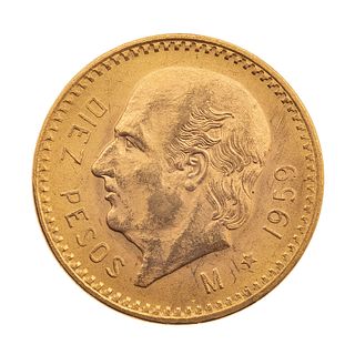 Moneda de diez pesos oro amarillo de 21k. Peso: 8.2 g.