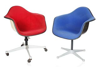 A SET CHARLES EAMES SHELL DESK CHAIRS
