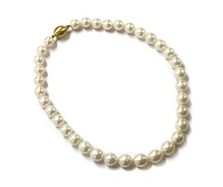 A single row slightly graduated cultured South Sea pearl necklace, by Autore,