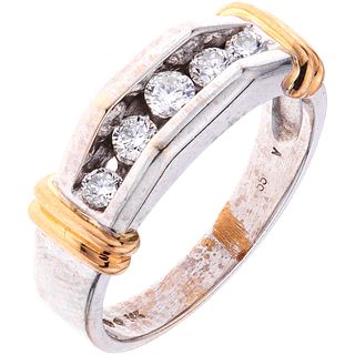 RING WITH DIAMONDS IN 14K WHITE GOLD Brilliant cut diamonds ~0.45 ct. Weight: 9.0 g. Size: 10 ¾ | ANILLO CON DIAMANTES EN ORO BLANCO DE 14K con diaman