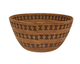 A Western Mono basket