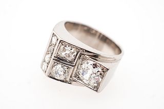Platinum French Retro Diamond Ring